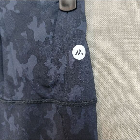 ALEXO Carry Leggings - Picture 6 of 10